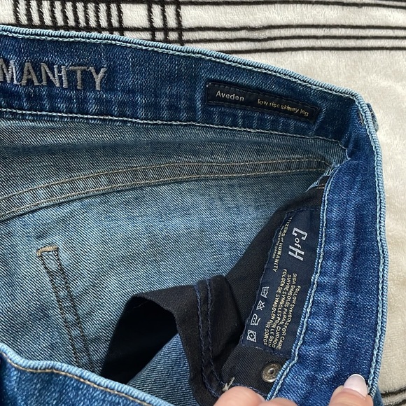 Citizens of Humanity Low Rise Skinny Leg Jean - Picture 5 of 8